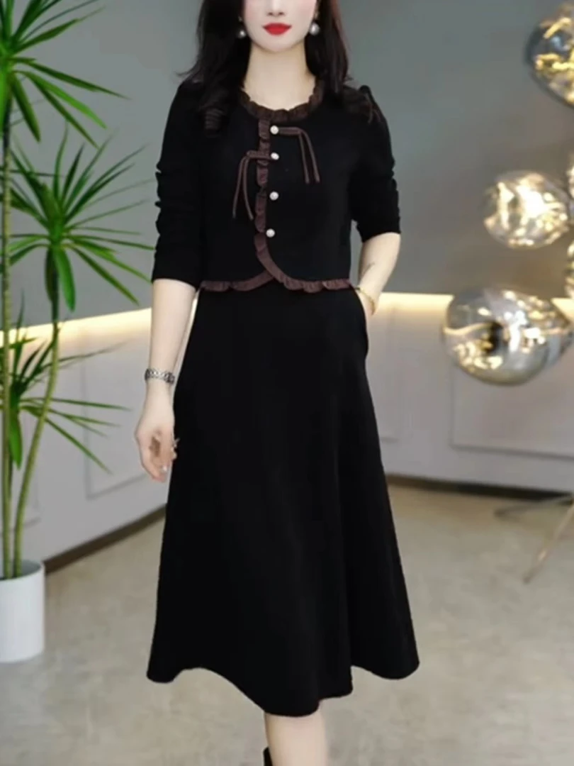 W101秋冬时尚新款2023年拼接缎面花边修身显瘦遮肚子假两件连衣裙