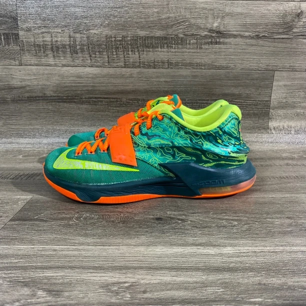 9新42码 耐克杜兰特KD7 weatherman 绿色 低帮实战篮球鞋
