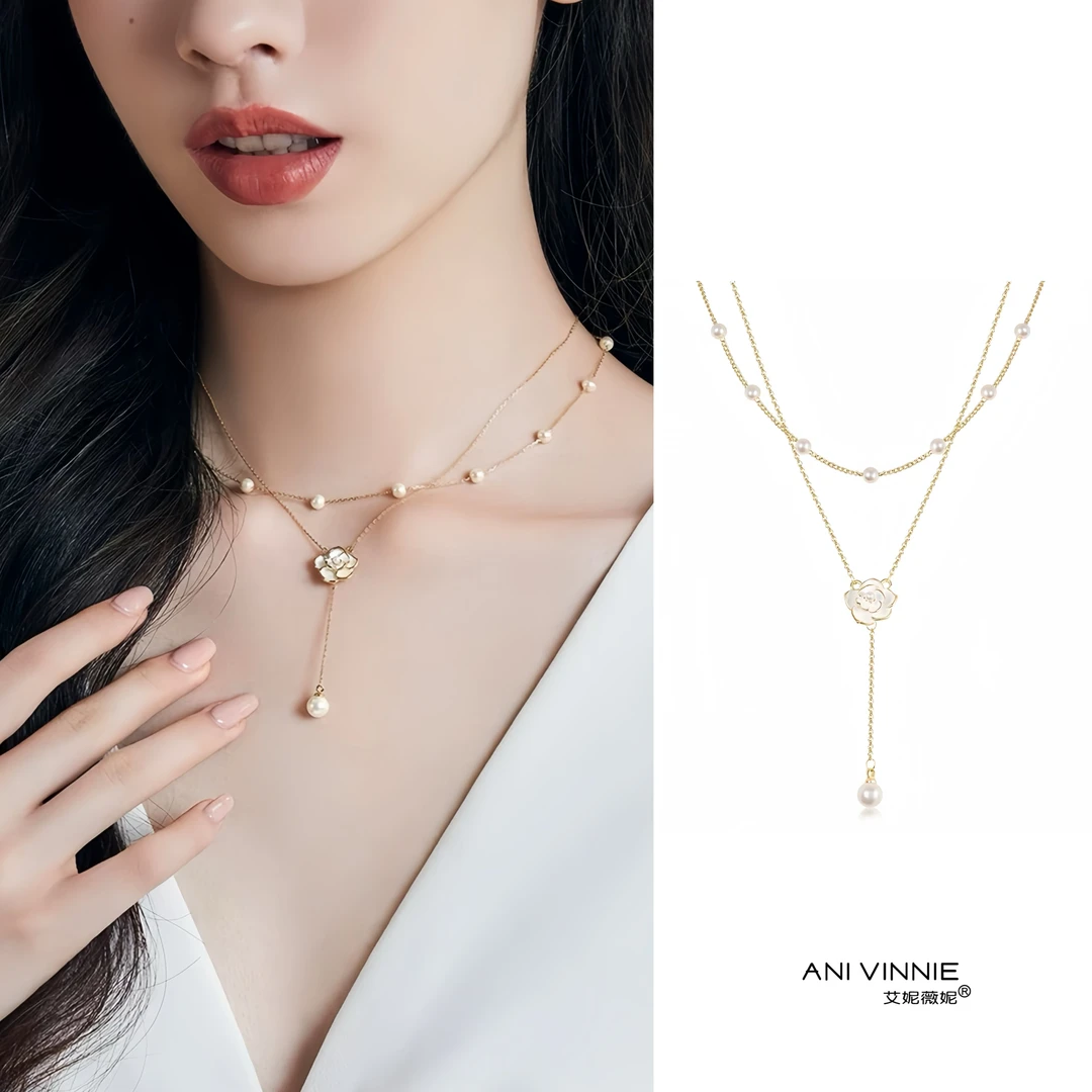 铜合金仿珍珠项链 长款百搭优雅轻奢时尚坠链山茶花项链精致叠戴