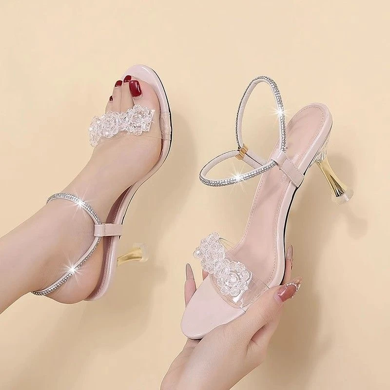 网红两穿一字带细跟凉鞋夏季新款气质时尚水晶中跟仙女风高跟鞋女