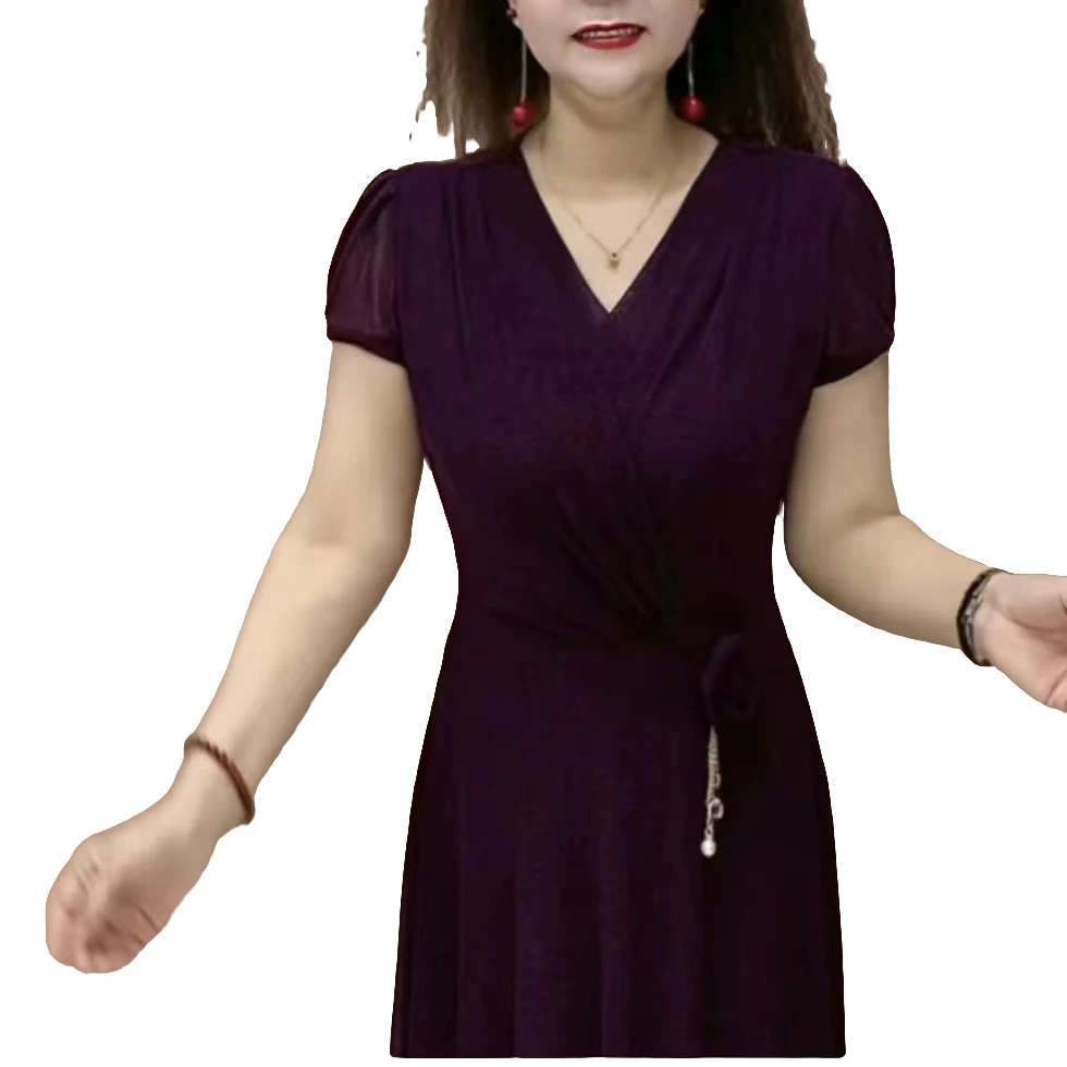 新款时尚洋气显瘦遮肉气质收腰连衣裙