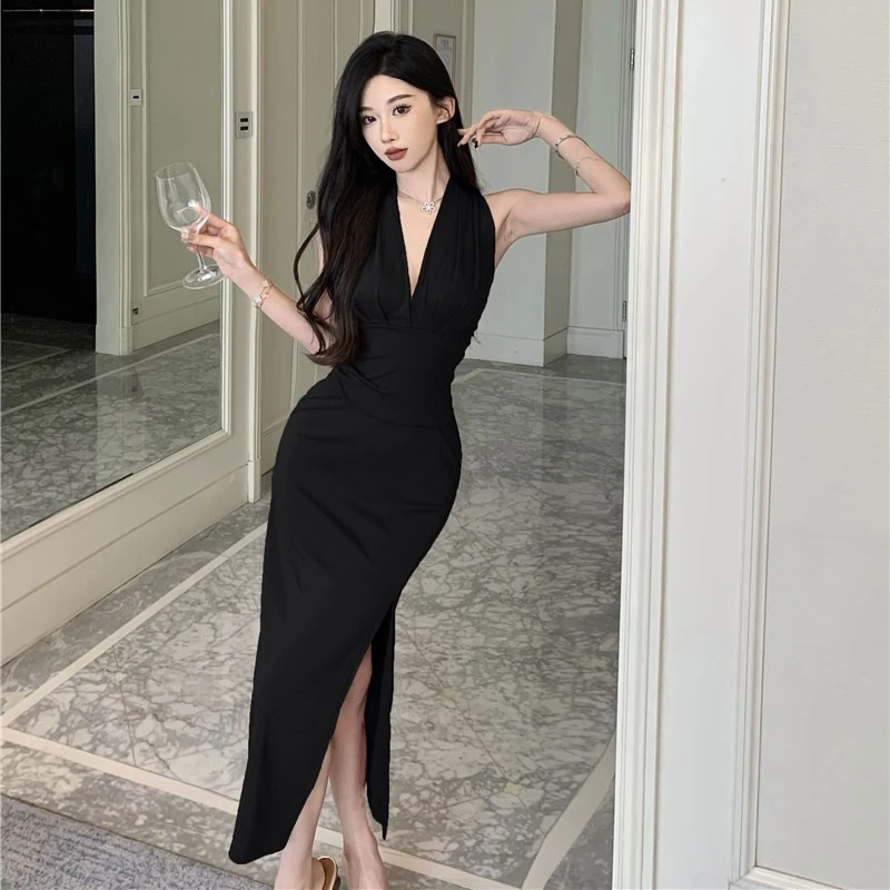 法式气质v领无袖连衣裙赫本风高级感裙子收腰显瘦长裙女夏季新款