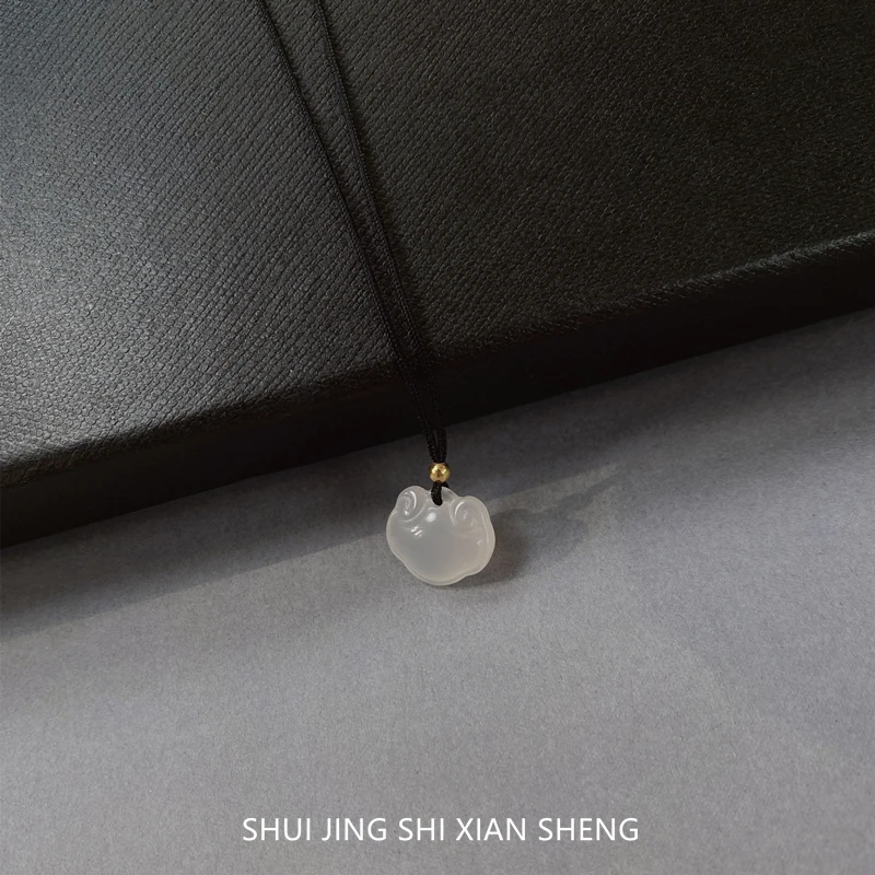 小如意 天然白玛瑙祥云如意锁项链女ins小众设计复古风挂坠吊坠