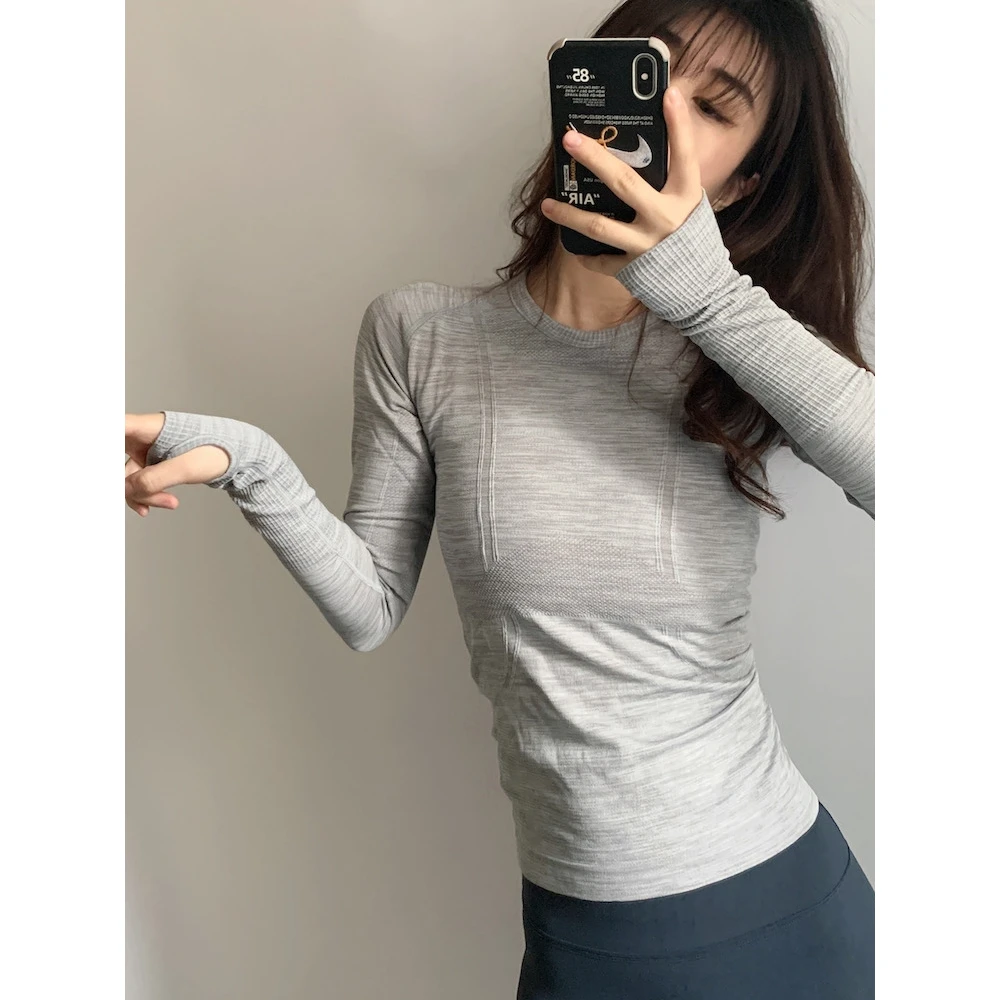 日本亲肤瑜伽服女速干圆领运动跑步健身衣修身普拉提透气长袖T恤