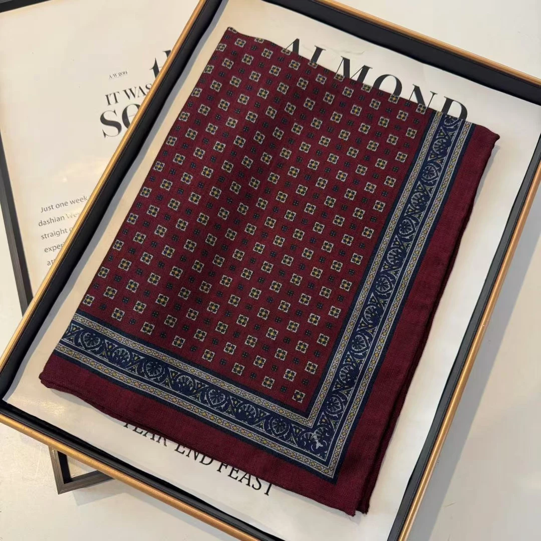 Hongxi Scarves/鸿晰丝巾丝毛双面黑红多尔奇60方巾时尚百搭B347