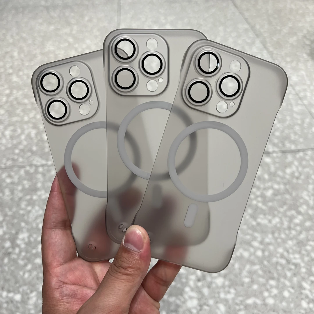 无边框磨砂磁吸原色不发黄iphone15pro手机壳苹果14promax简约13