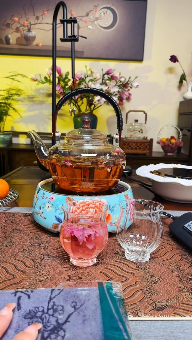 【闪购商品】瓷缸国色天香蓝色+双鱼壶+2杯+茶巾