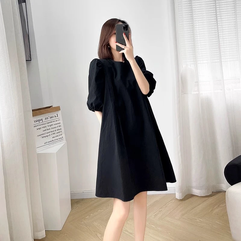 2024新款夏季宽松显瘦中长款大码休闲女圆领灯笼袖赫本风小黑裙子