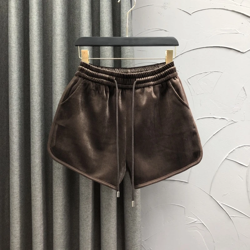 咖啡色松紧腰抽绳金丝绒短裤女2025秋冬时尚宽松A字打底阔腿靴裤
