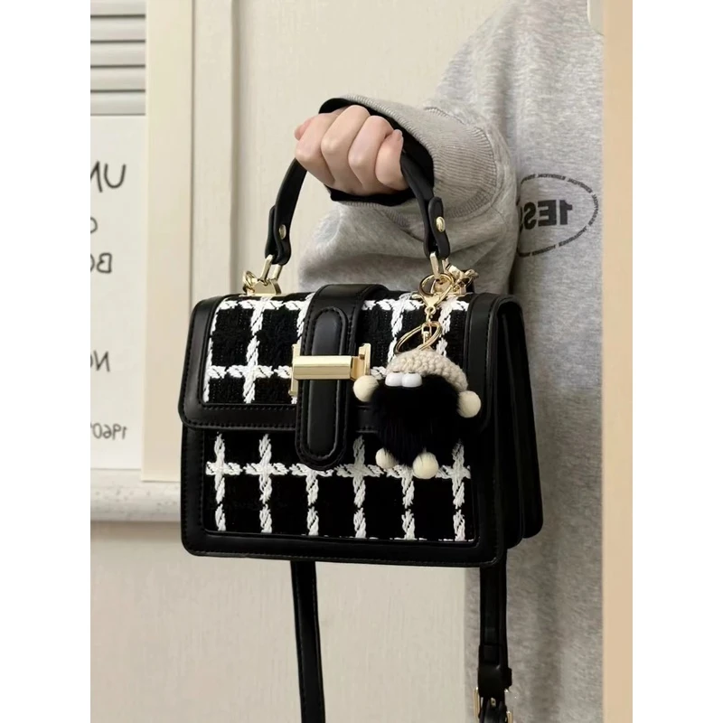 小香风黑白格子包包女2023新款高级感百搭小方包单肩手提斜挎包