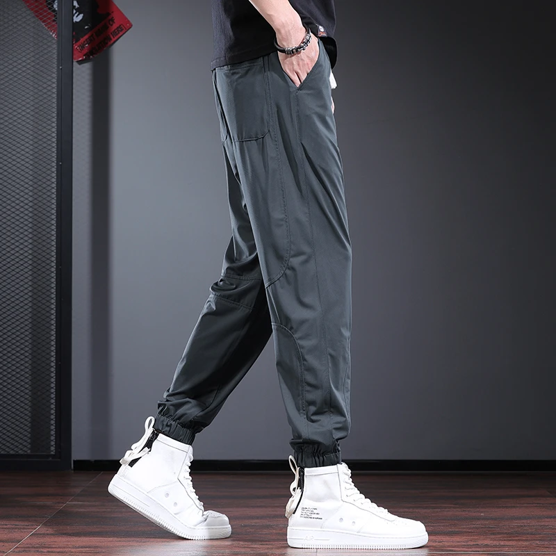 jeep吉普超薄冰丝裤男夏季弹力柔软束脚运动裤大码垂感休闲速干裤