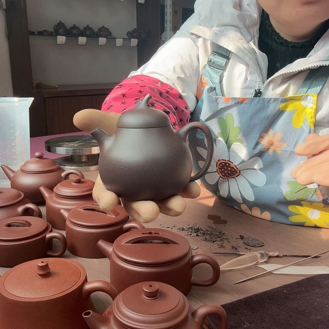 【闪购商品】紫砂壶郁**下