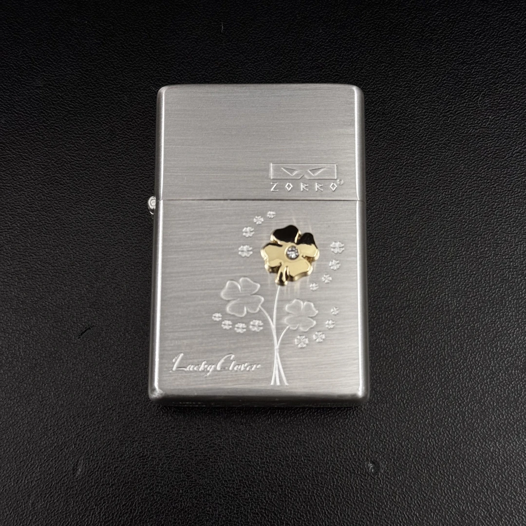 ZORRO佐罗正品煤油防风包银工艺四叶草银色创意打火机常规机