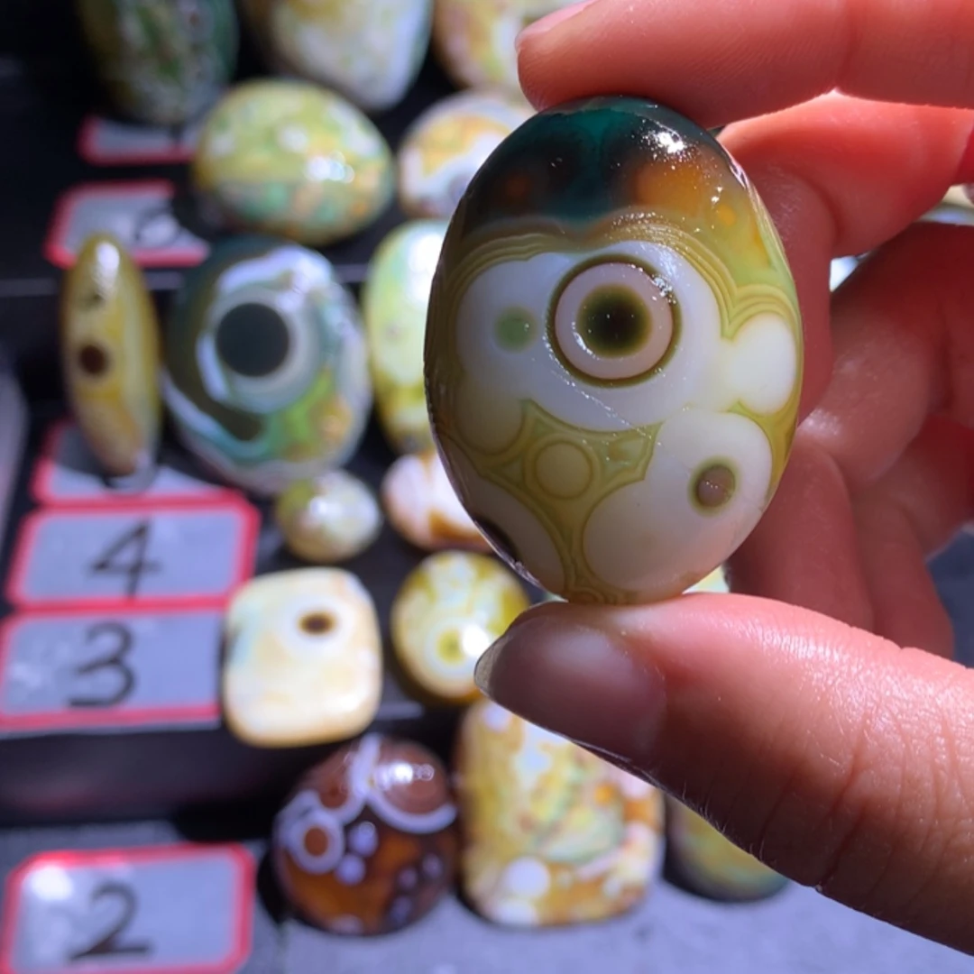 【闪购商品】玛瑙/玉髓珠宝奇石未镶嵌X***R