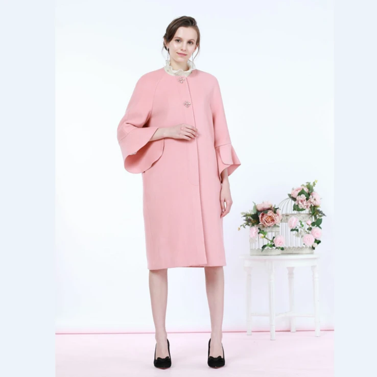 Pink Mary/粉红玛琍圆领喇叭袖羊毛大衣针织国风中长款PMAHW6108