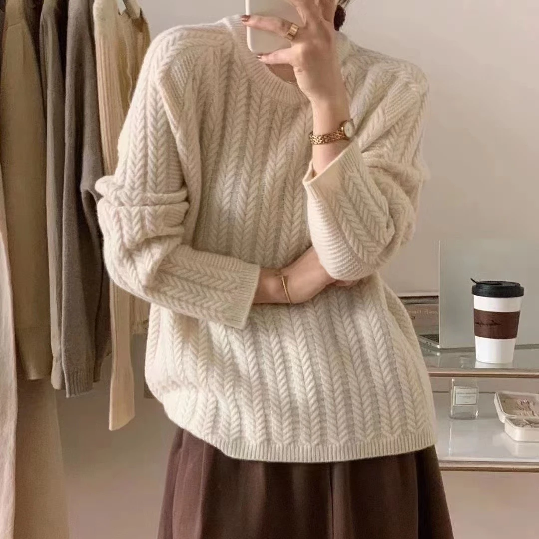君华-新品宠粉时尚毛衣