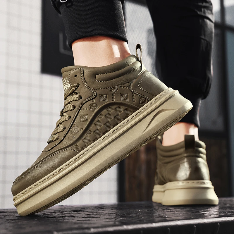 意尔康高帮男鞋秋季高级感百搭休闲板鞋新款厚底增高马丁运动鞋子