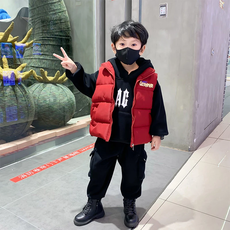奥特曼童装男童马甲外穿2023新款宝宝秋冬装背心坎肩儿童马夹男孩