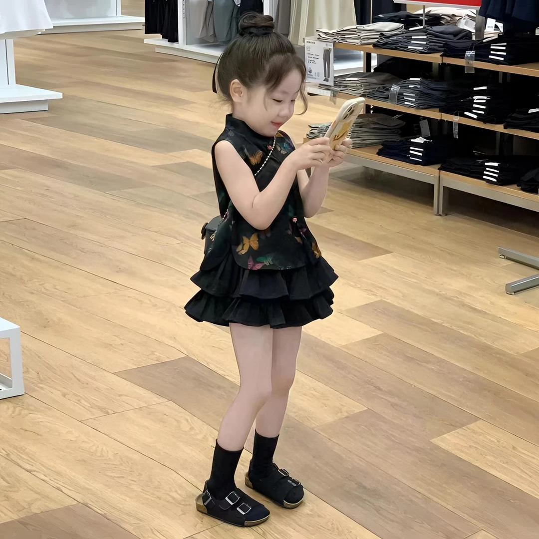 新中式童装2024夏季新款彩色蝴蝶提花国风唐装马甲女童黑色蛋糕裙