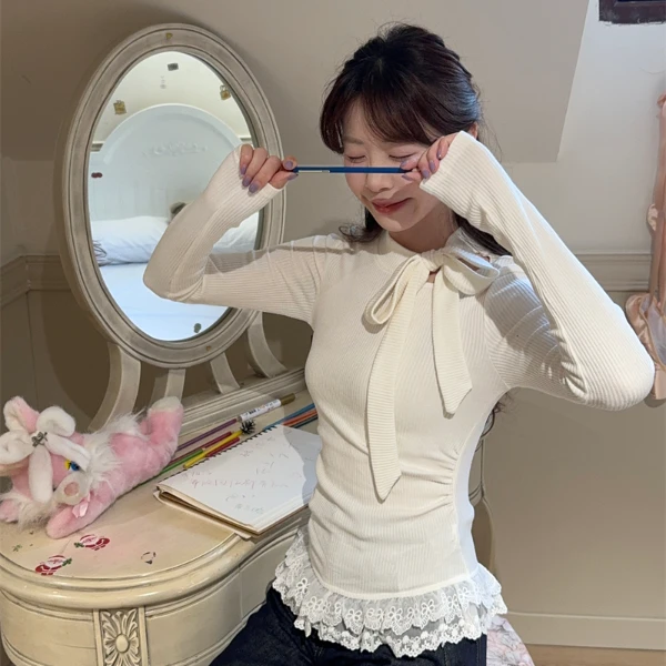 【现货】法式甜美蝴蝶结系带内搭女秋季小众设计蕾丝拼接长袖上衣