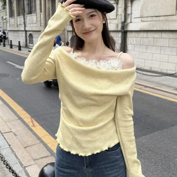 黄色小香风一字肩荡领长袖t恤女设计感小众立体花朵蕾丝拼接上衣