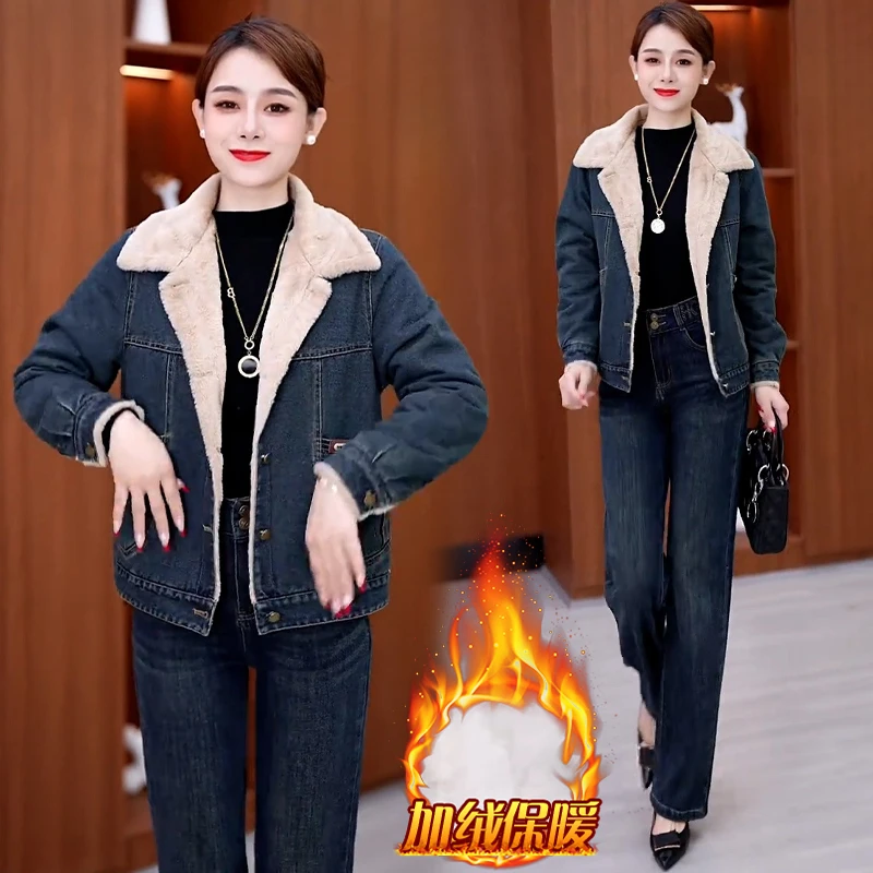 复古牛仔短外套女2024年冬季新款小个子宽松洋气减龄加厚保暖上衣