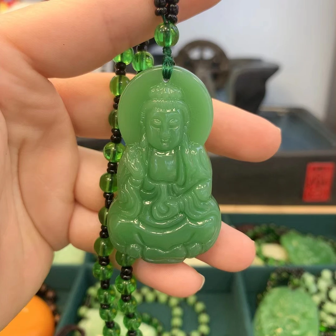 ...时尚饰品经典深绿色八角观音