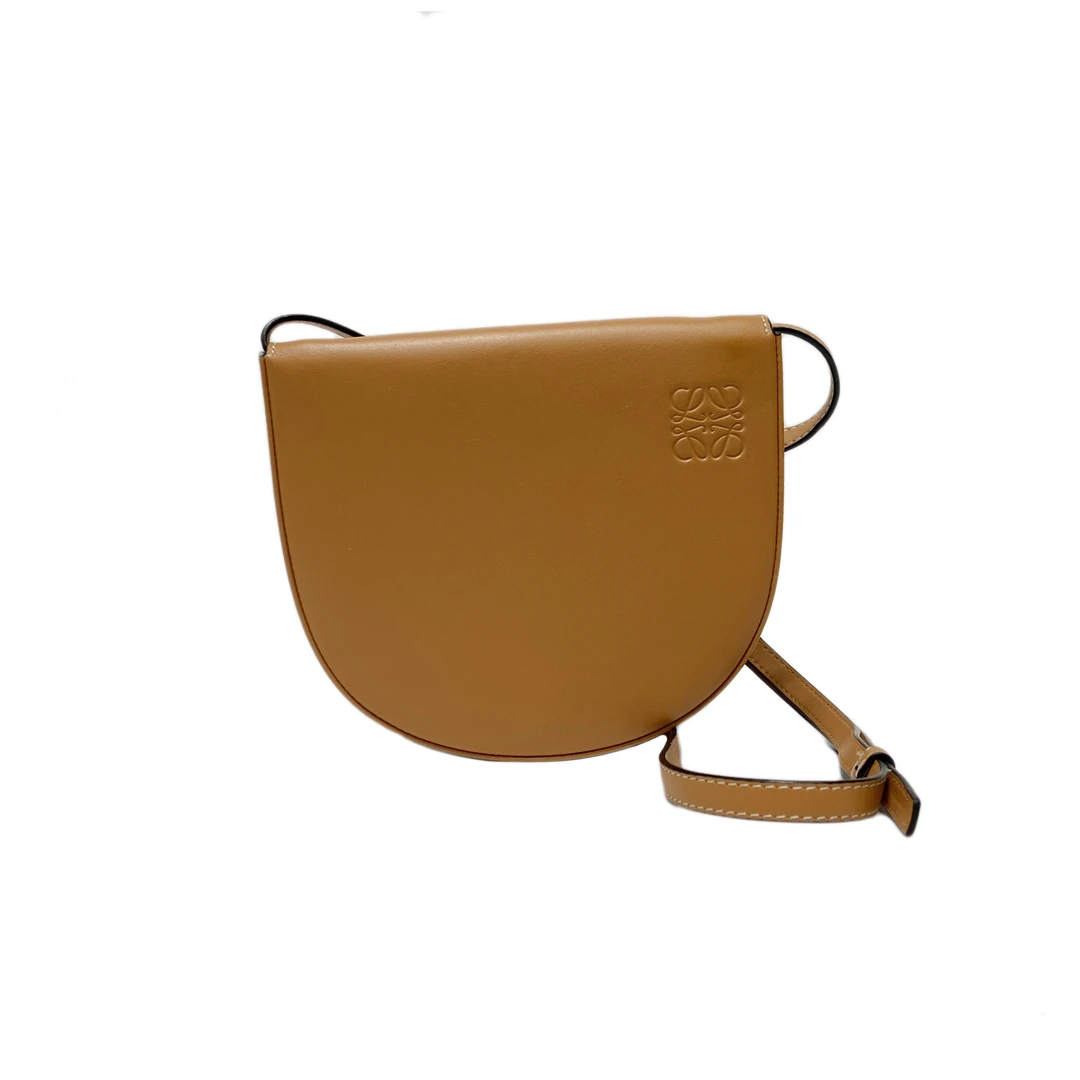 95新 LOEWE/罗意威 焦糖色Heel Bag小号马蹄包 2312LW001