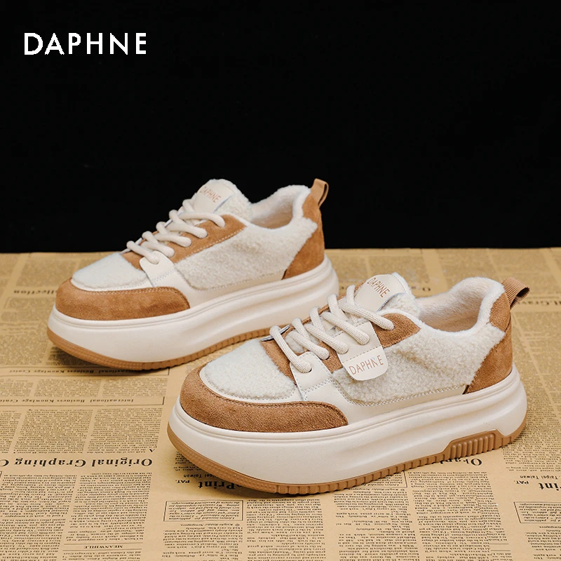 Daphne/达芙妮2023秋冬新品学院风ins加绒运动鞋透气百搭休闲鞋女