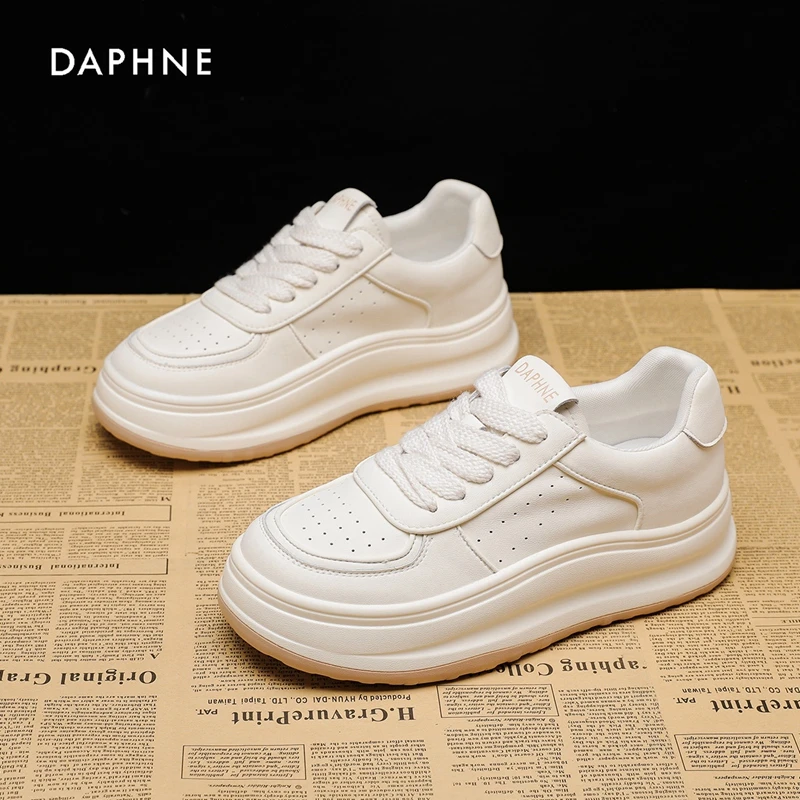 Daphne/达芙妮2024春季新品时尚百搭女士板鞋轻便舒适低帮潮鞋女