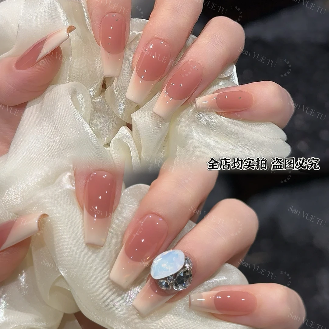 奶芙芙/12片-三月兔手工秋冬显白气质款美甲可拆卸穿戴甲