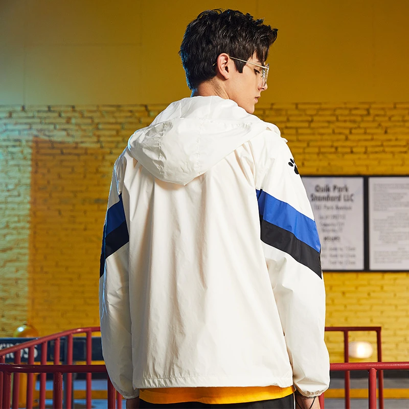 KELME卡尔美心选运动风衣潮流休闲宽松跑步防风防泼水外套风雨衣