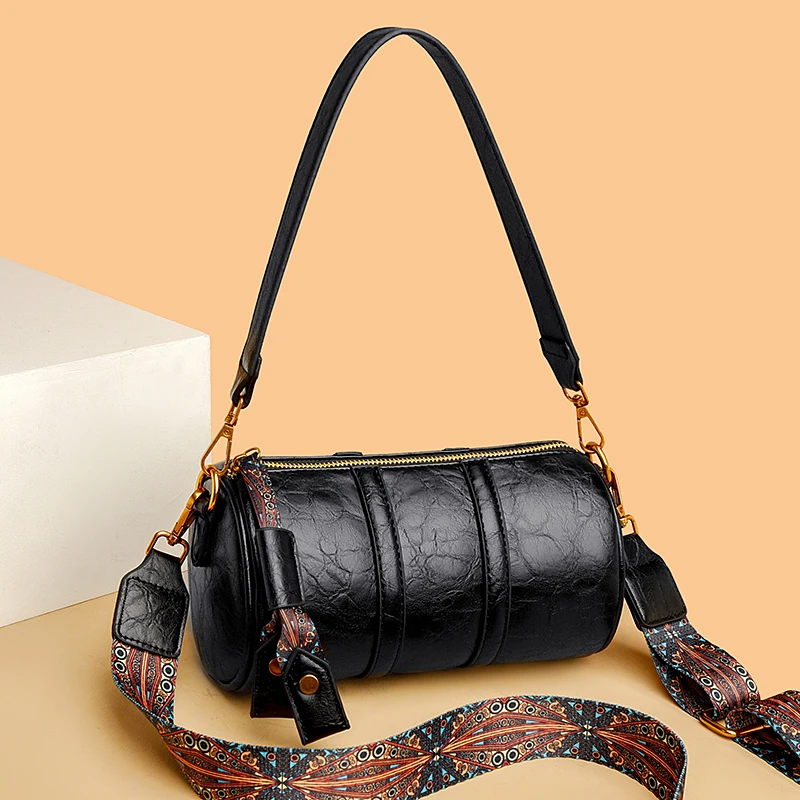 新款时尚油皮大容量法棍包女士包包手提单肩斜挎腋下背1026