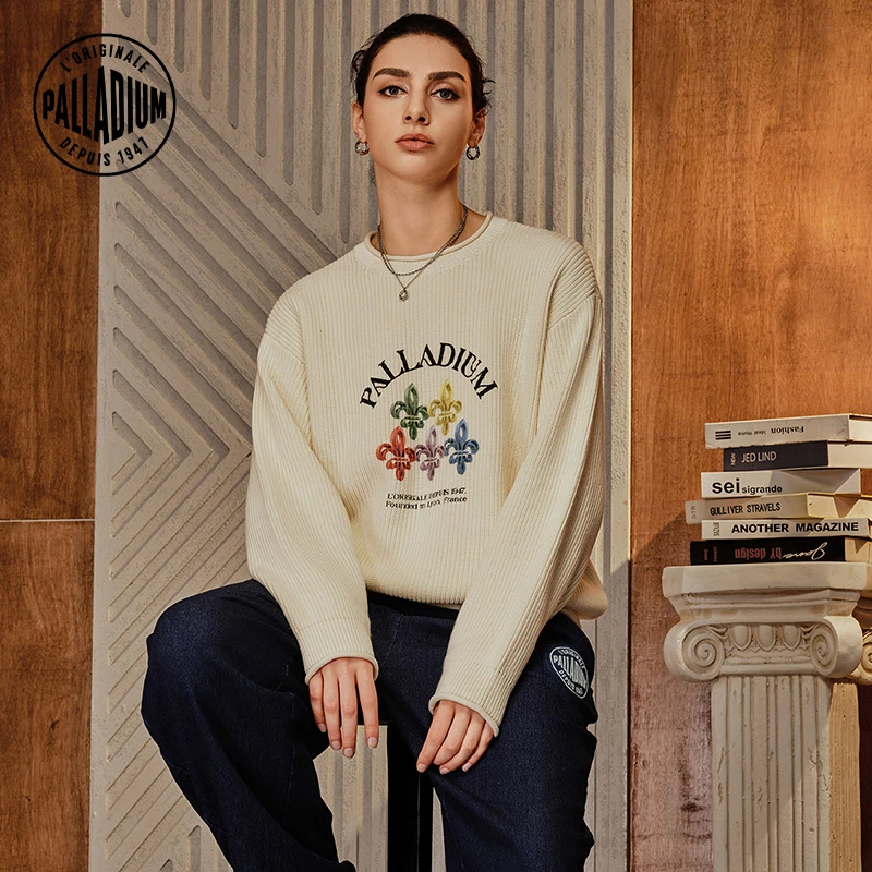 帕拉丁冬季男女同款休闲时尚潮流鸢尾花圆领毛衫1010597