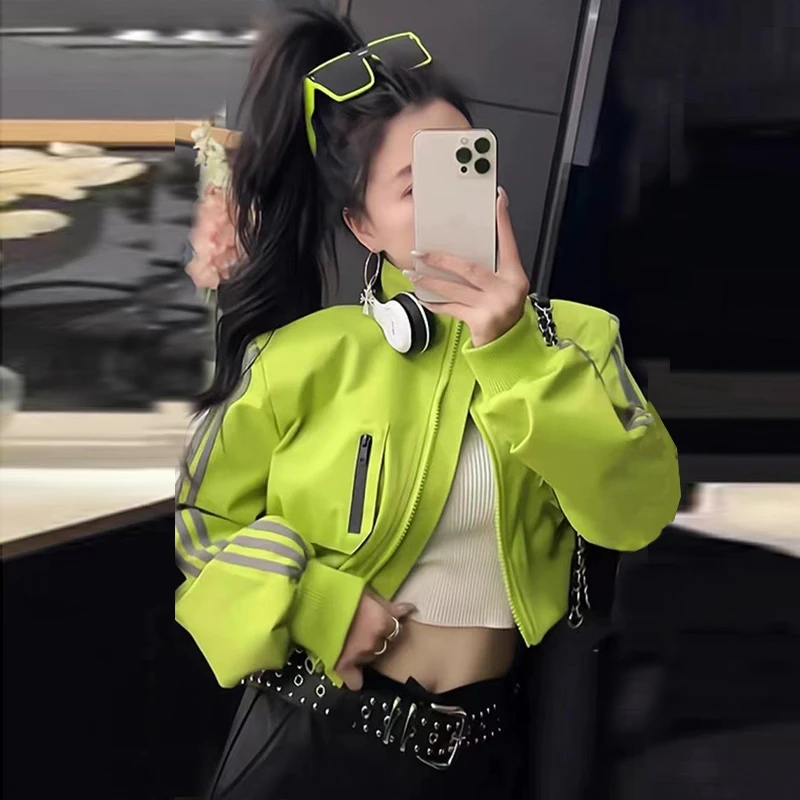 2025年春秋季新款女士百搭短款休闲时尚设计感网红棒球服夹克外套