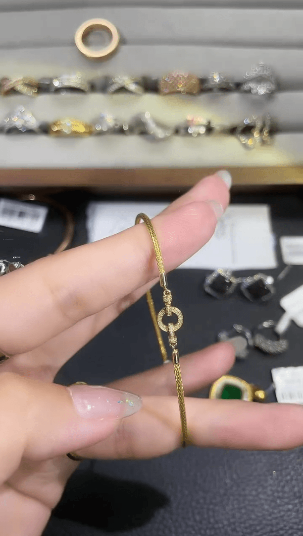 【闪购商品】钻石手链18K金镶嵌i1-80多样性发出一件