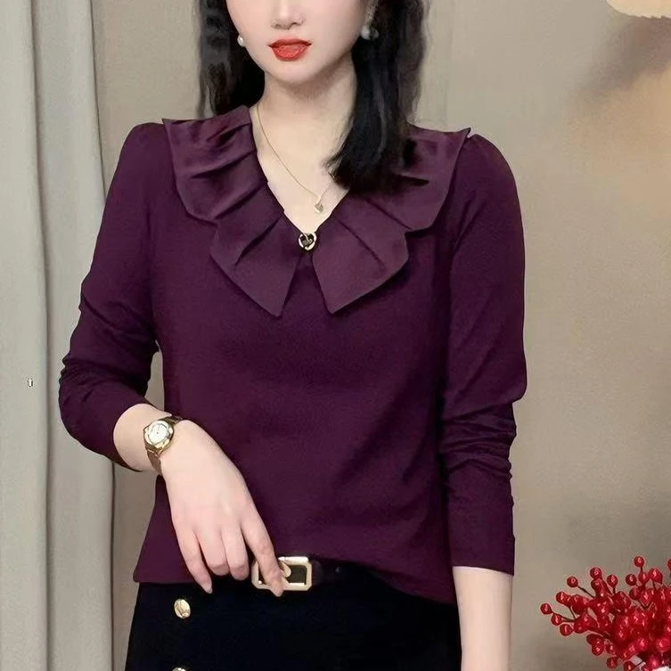 时尚洋气秋冬新款V领花边加绒长袖T恤显瘦百搭气质女士上衣