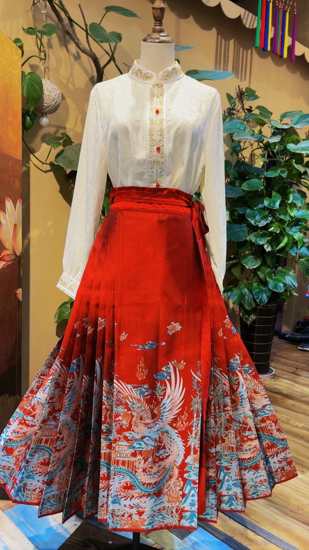 雅衣阁（重工织金仿妆花马面裙套装）