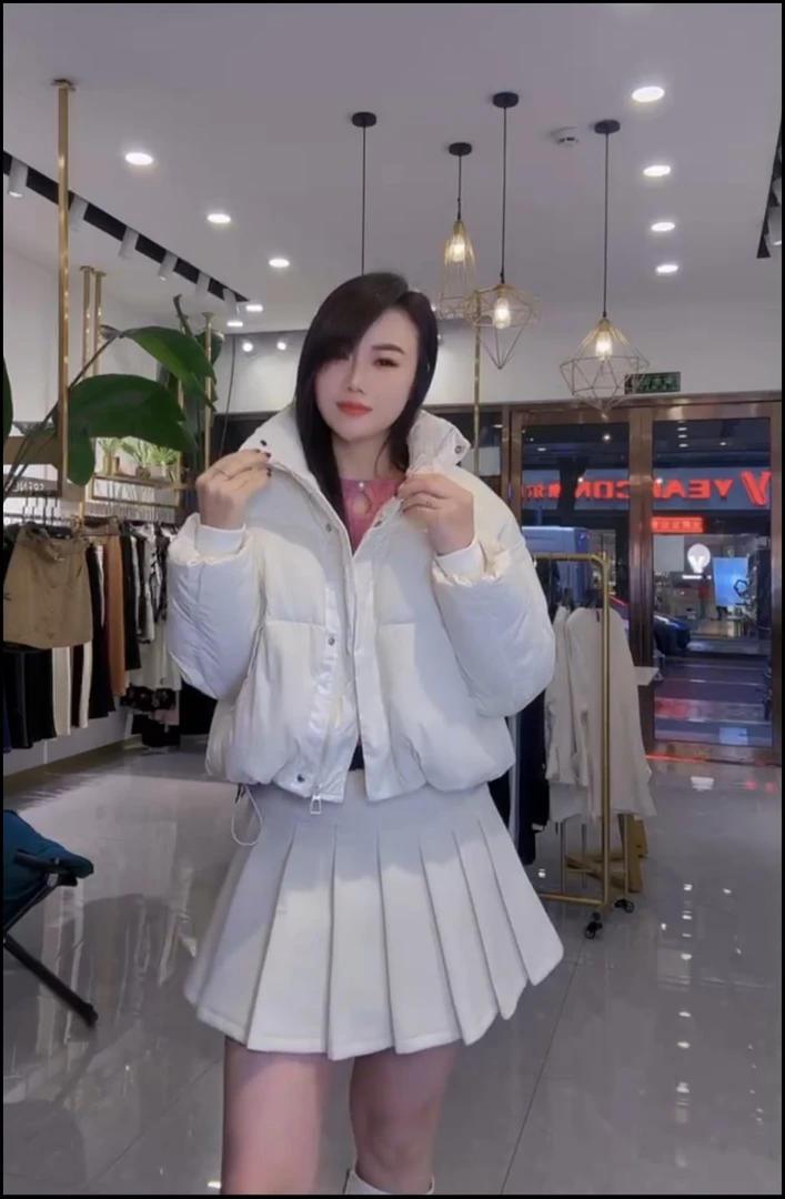 女装气质款时尚休闲短款棉服