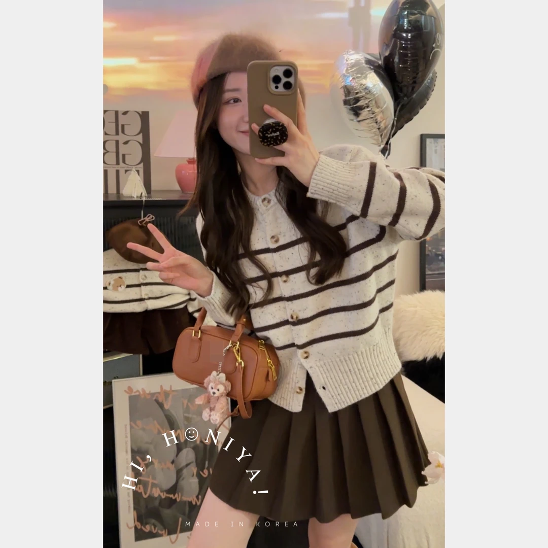 Hihoniya~2023秋冬新品小熊贴标条纹芝麻点点亲子开衫