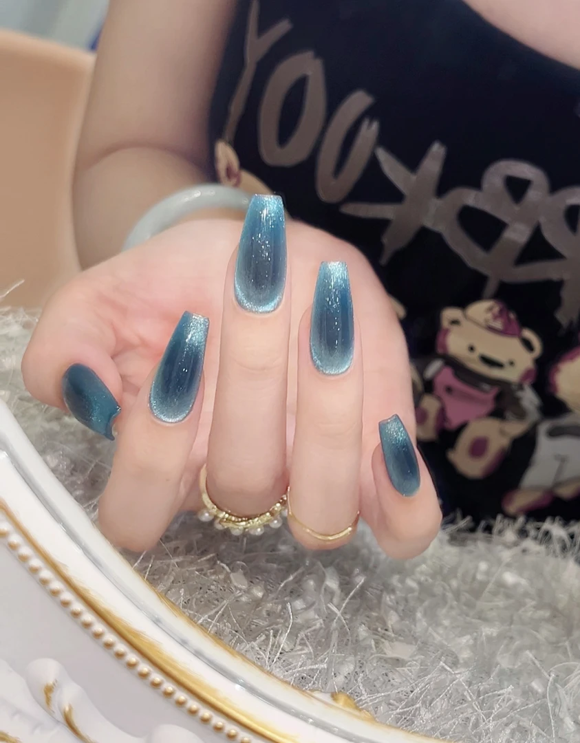 【蓝眼泪】珍珍手工穿戴甲高级轻奢设计蓝色显白中长款猫眼美甲贴片
