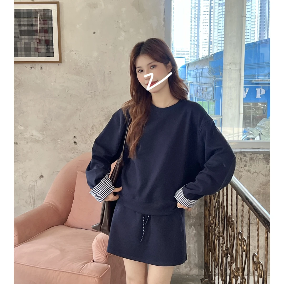 【懒人穿搭】早秋百搭韩系拼接可拆卸长袖卫衣+显瘦半身裙两件套