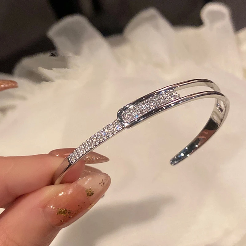 铜合金手镯 满天星镶钻女款手镯高级感轻奢小众银手镯子手串手链