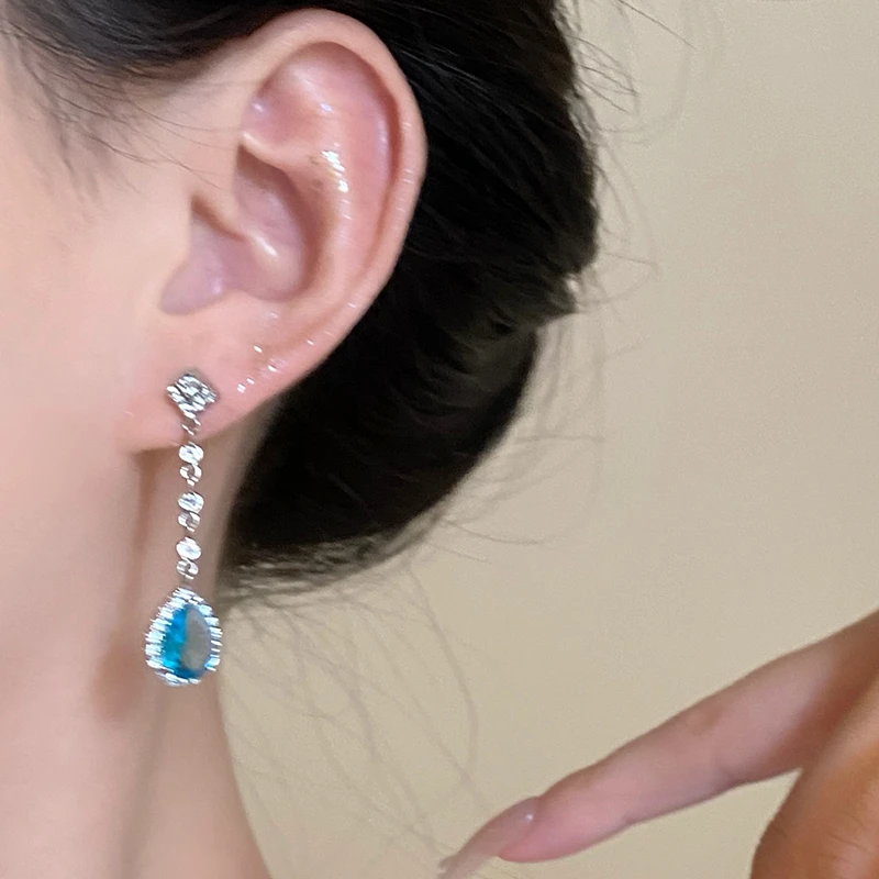铜合金耳饰 海蓝宝水滴耳钉女轻奢小众耳饰高端耳环流苏耳坠饰品