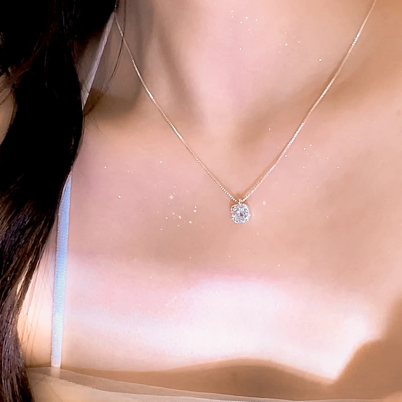 铜合金项链 小方钻锆石项链女款高级感轻奢锁骨链子吊坠小众首饰