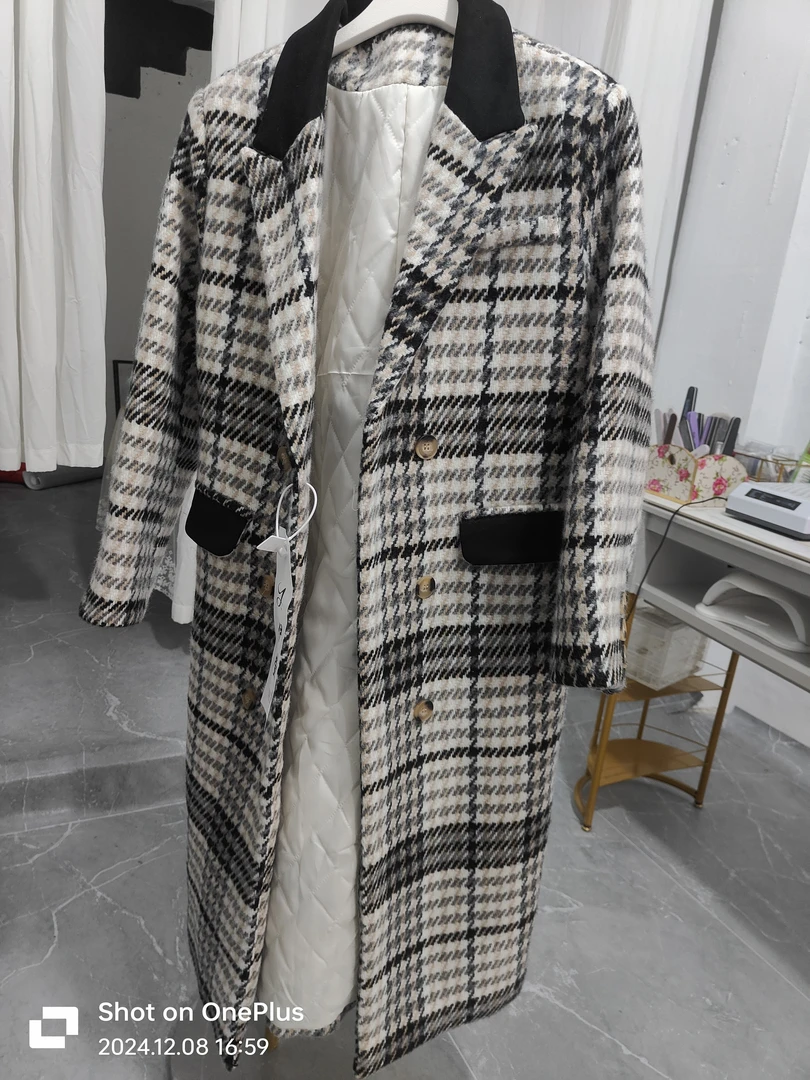 毛呢外套中长款女秋冬保暖，复古格子大衣