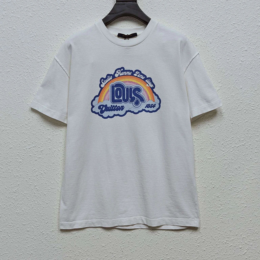 LOUIS VUITTON LV 彩虹LOGO 短袖 尺码/S 成色/99 DY10046
