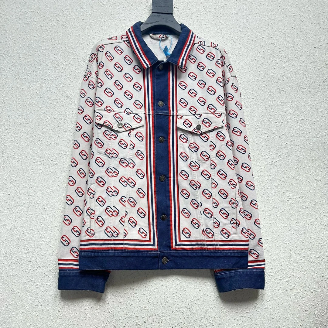 GUCCI 古驰 锁扣双G满印 牛仔外套 尺码/52 成色/98 HZ5842