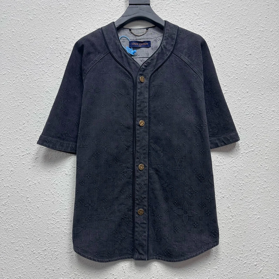 Lv 新款老花暗纹牛仔衬衫 尺码/XL HZ5320 全新存放