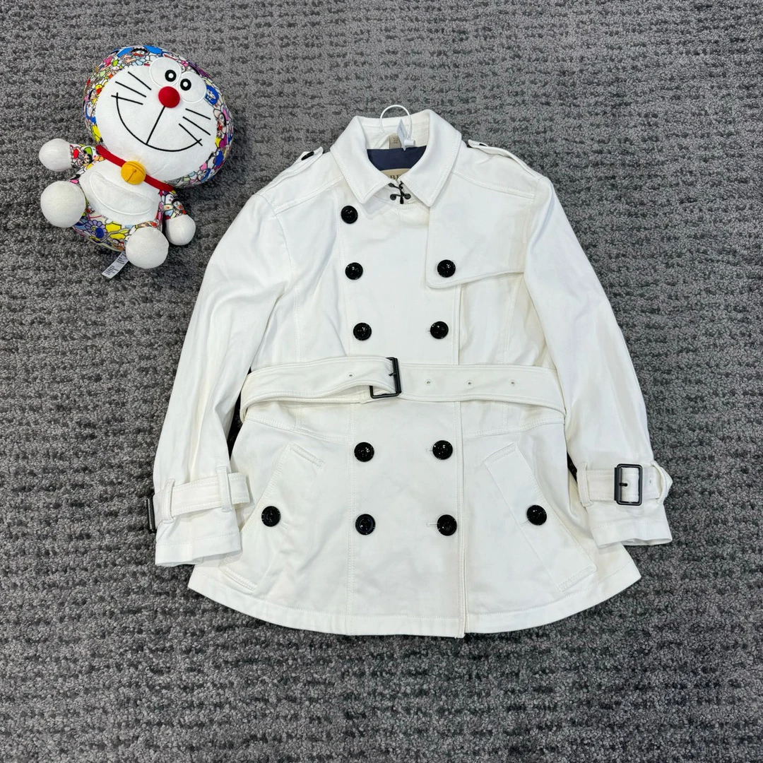 博柏利 Burberry 排扣大衣 尺码/UK10 成色/98 YH11877